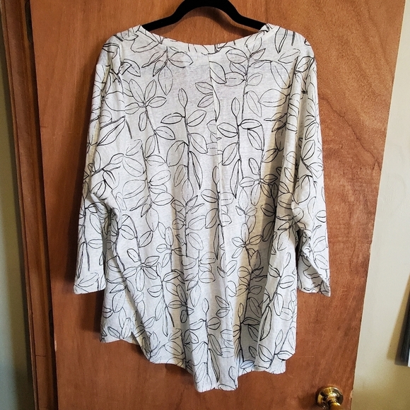 CYNTHIA ROWLEY NWT  100% Linen. 3X. Leaves Semi Sheer 3/4 Sleeves - Picture 6 of 6